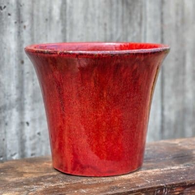 Campania Delphine Planter - Macintosh Red