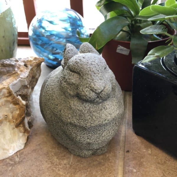 Campania Stone Bunny - Image 2