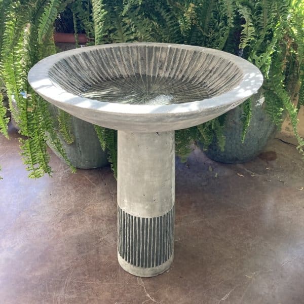 Campania Equinox Birdbath