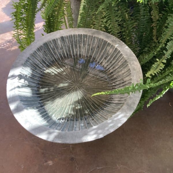 Campania Equinox Birdbath - Image 3