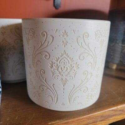 Ditzy Pattern Planter